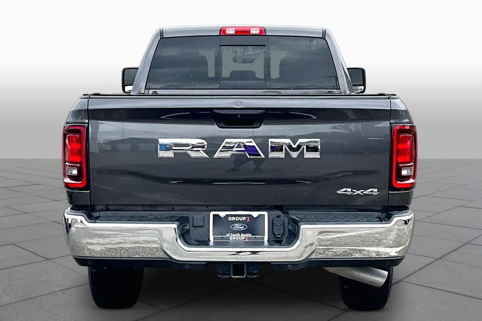 Used 2025 RAM 2500 Tradesman AWD/4WD image 5