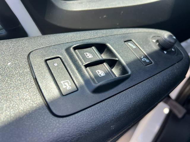 Used 2025 RAM ProMaster 3500 w/ Convenience Group FWD image 17