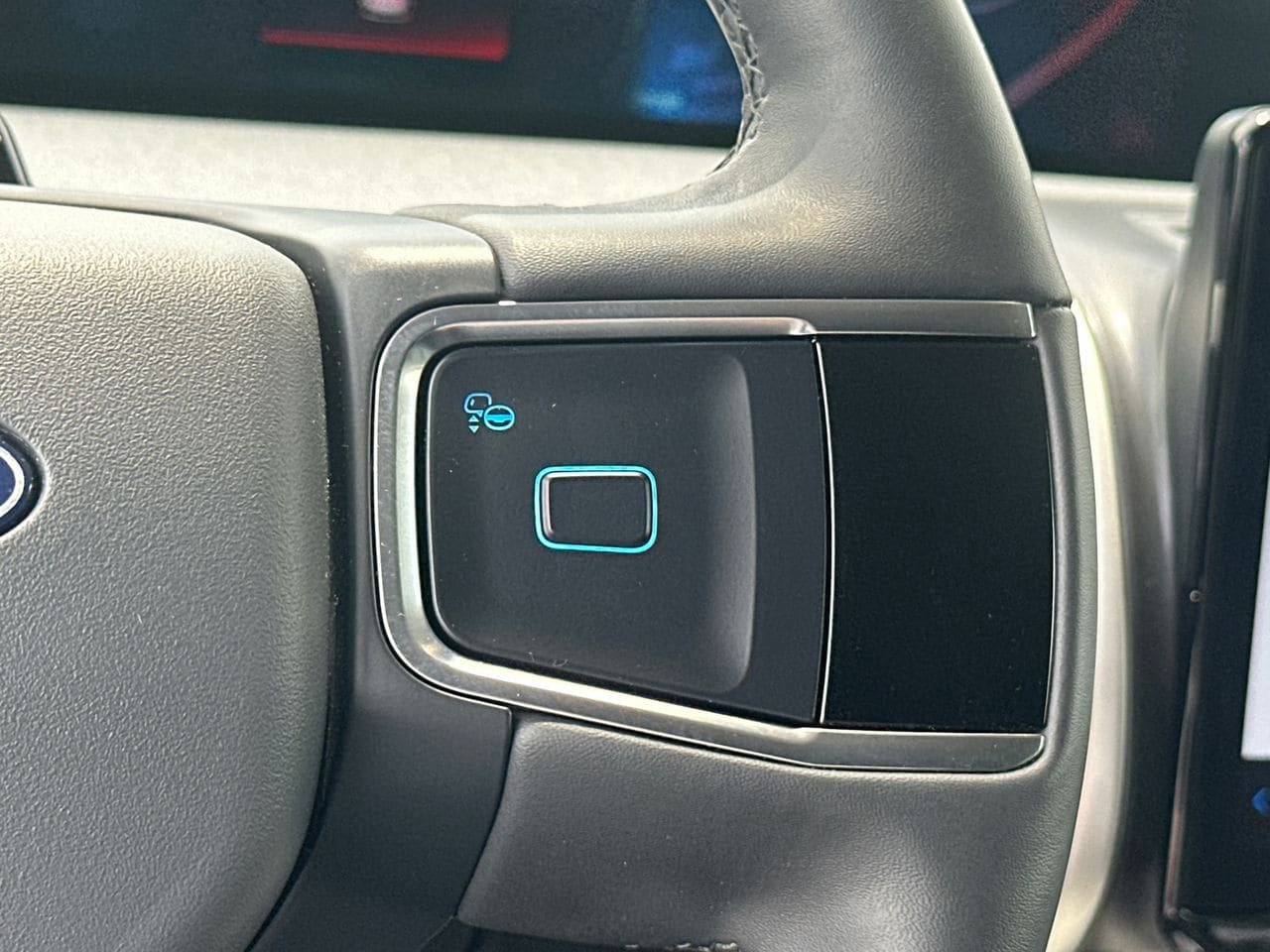 Certified 2025 Ford Expedition Max Active AWD/4WD image 28