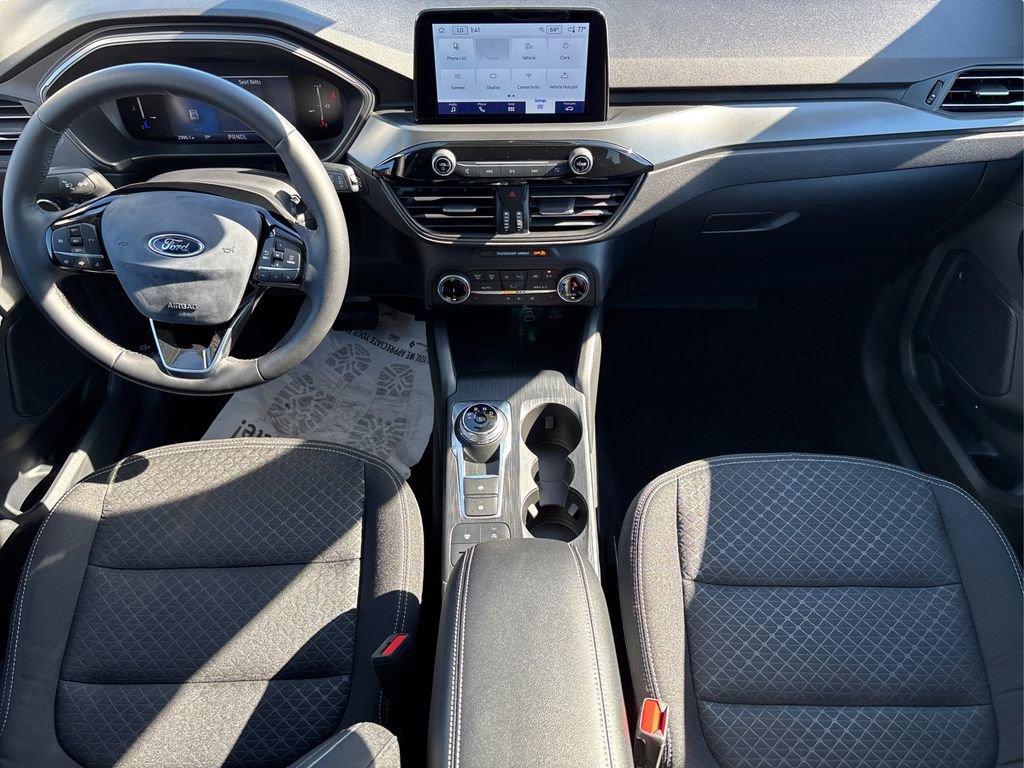 Certified 2025 Ford Escape Active w/ Cold Weather Package image 23