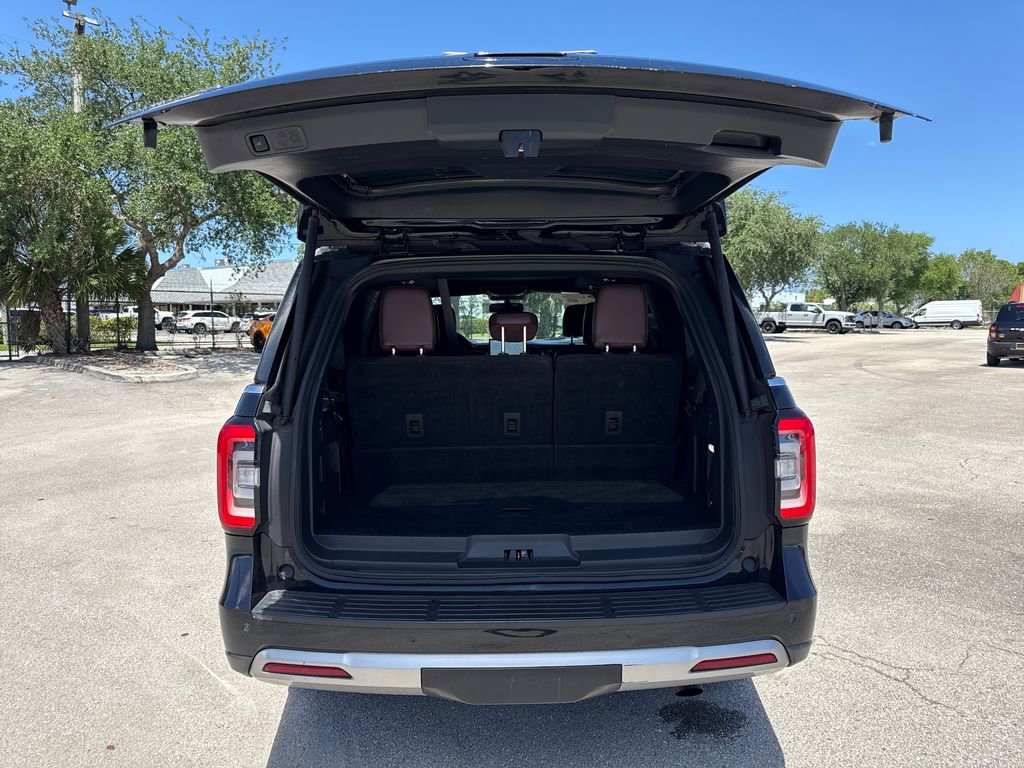 Certified 2023 Ford Expedition Limited RWD image 28