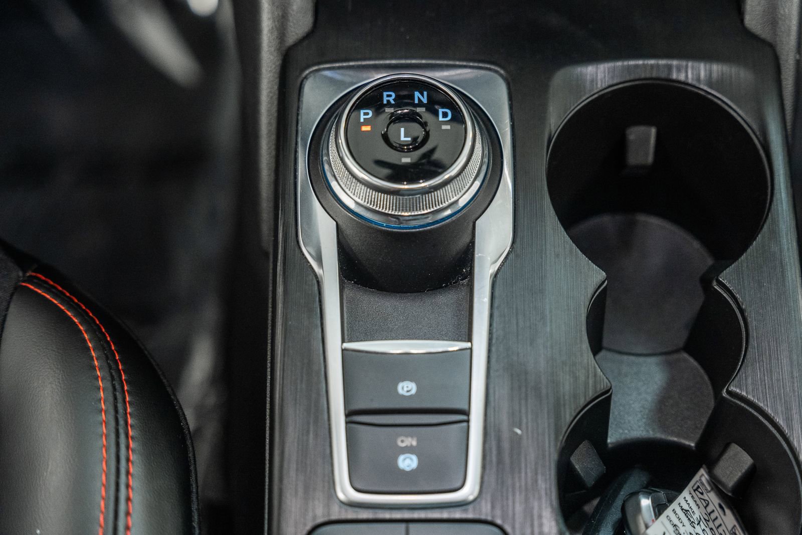 Certified 2025 Ford Escape ST-Line image 30