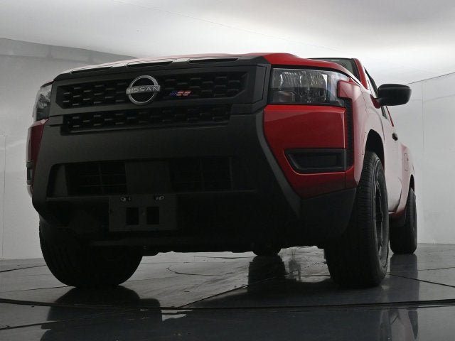 Used 2025 Nissan Frontier S RWD image 39