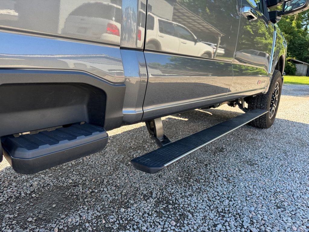 Certified 2024 Ford F350 Platinum image 17