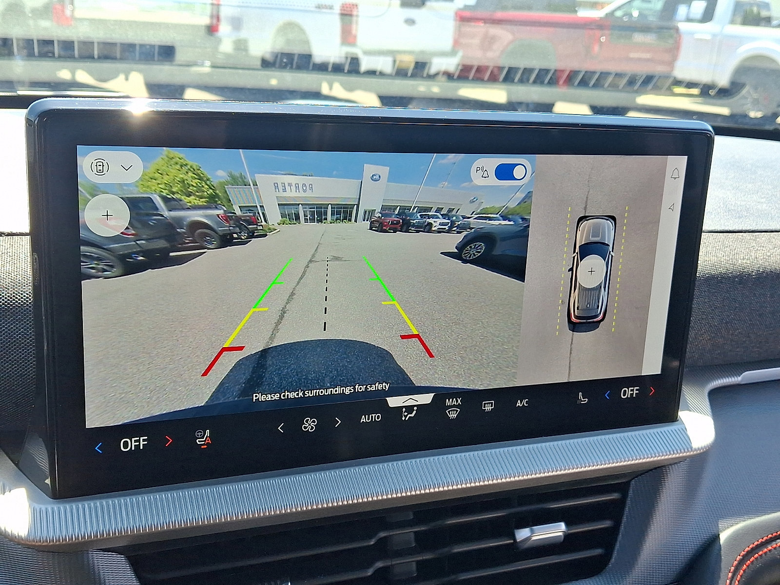 Certified 2025 Ford Explorer ST-Line AWD/4WD image 24