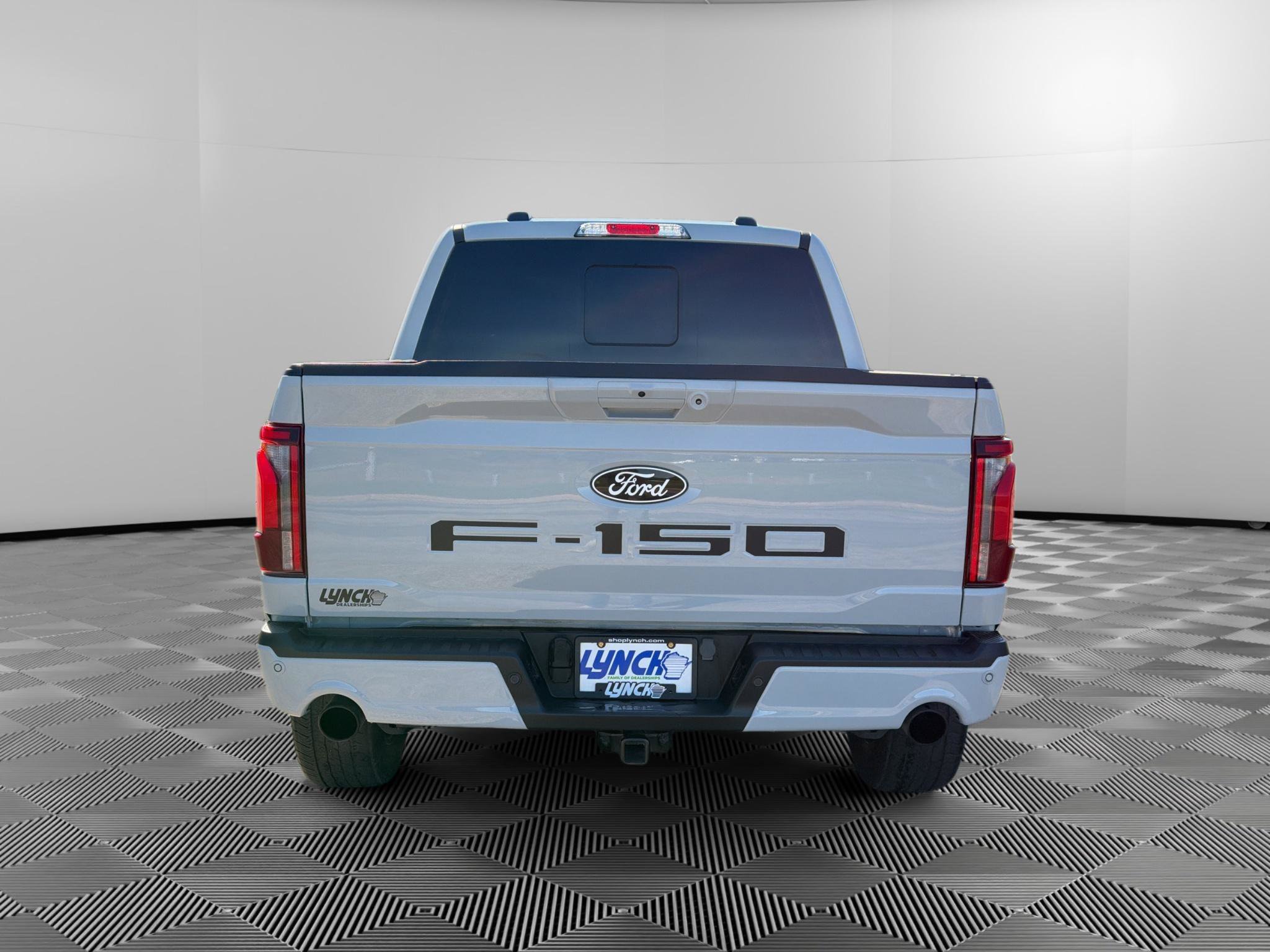 Certified 2024 Ford F150 Lariat AWD/4WD image 3