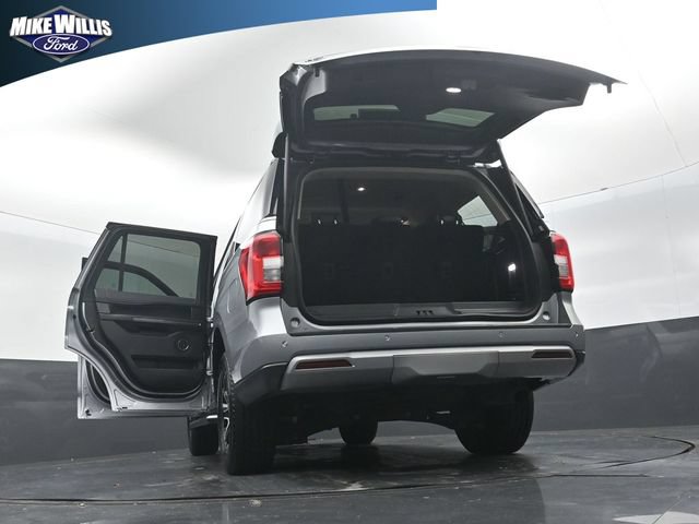 Certified 2023 Ford Expedition XLT RWD image 30