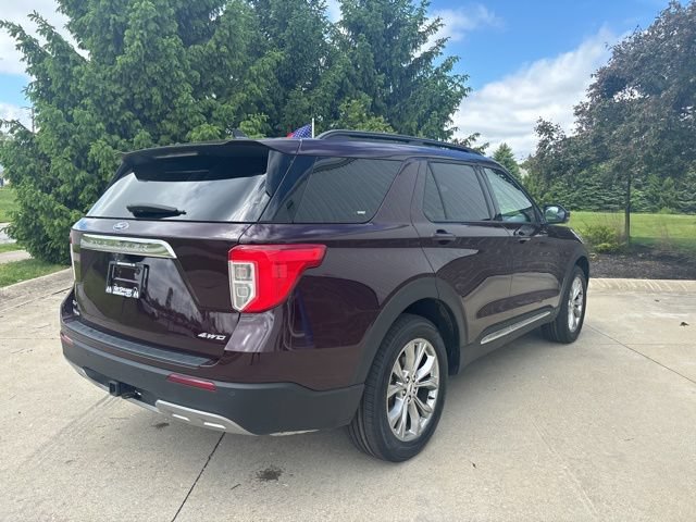 Certified 2023 Ford Explorer XLT w/ Equipment Group 202A AWD/4WD image 7