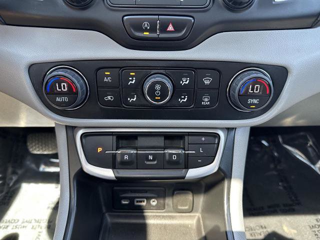 Used 2022 GMC Terrain SLT w/ Infotainment Package II AWD/4WD image 28