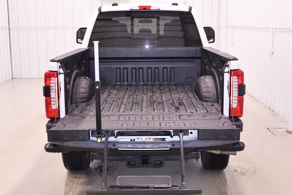 Certified 2024 Ford F350 King Ranch AWD/4WD image 46