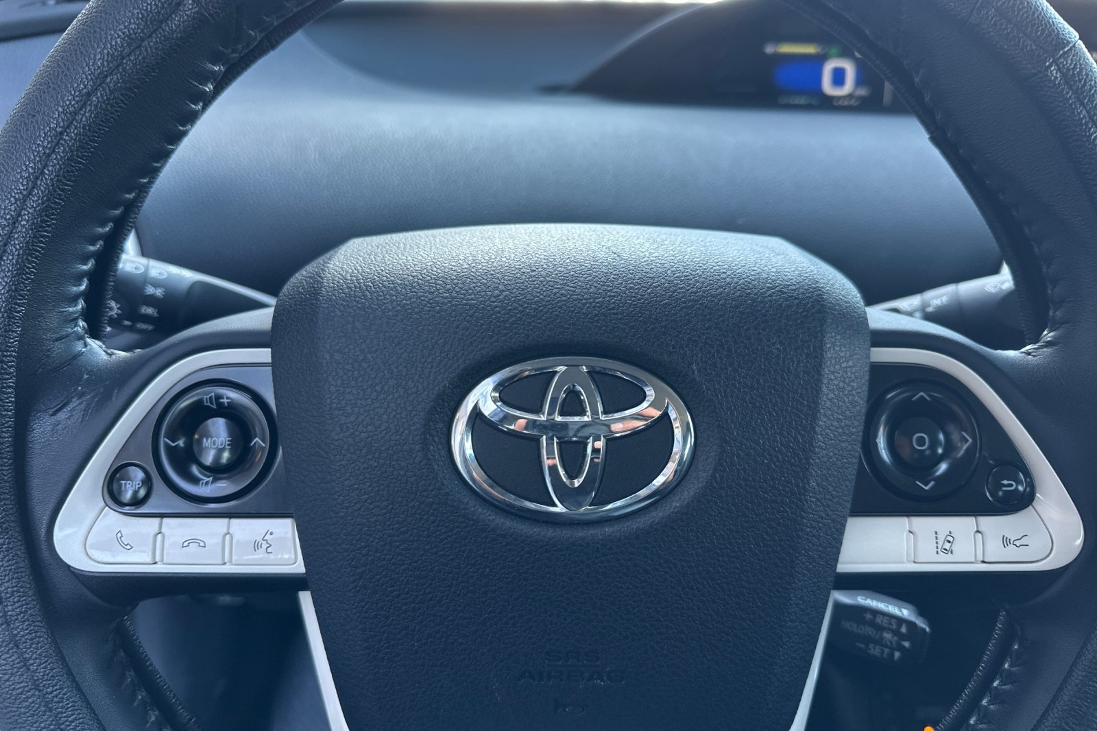 Used 2018 Toyota Prius Prime Plus FWD image 27