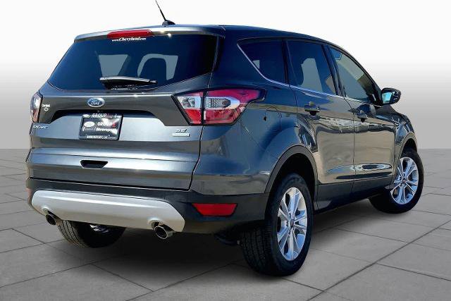 Certified 2017 Ford Escape SE image 4