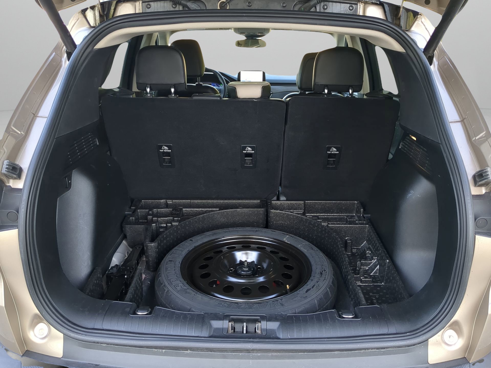 Certified 2020 Ford Escape Titanium w/ Titanium Premium Package 2.0 FWD image 46