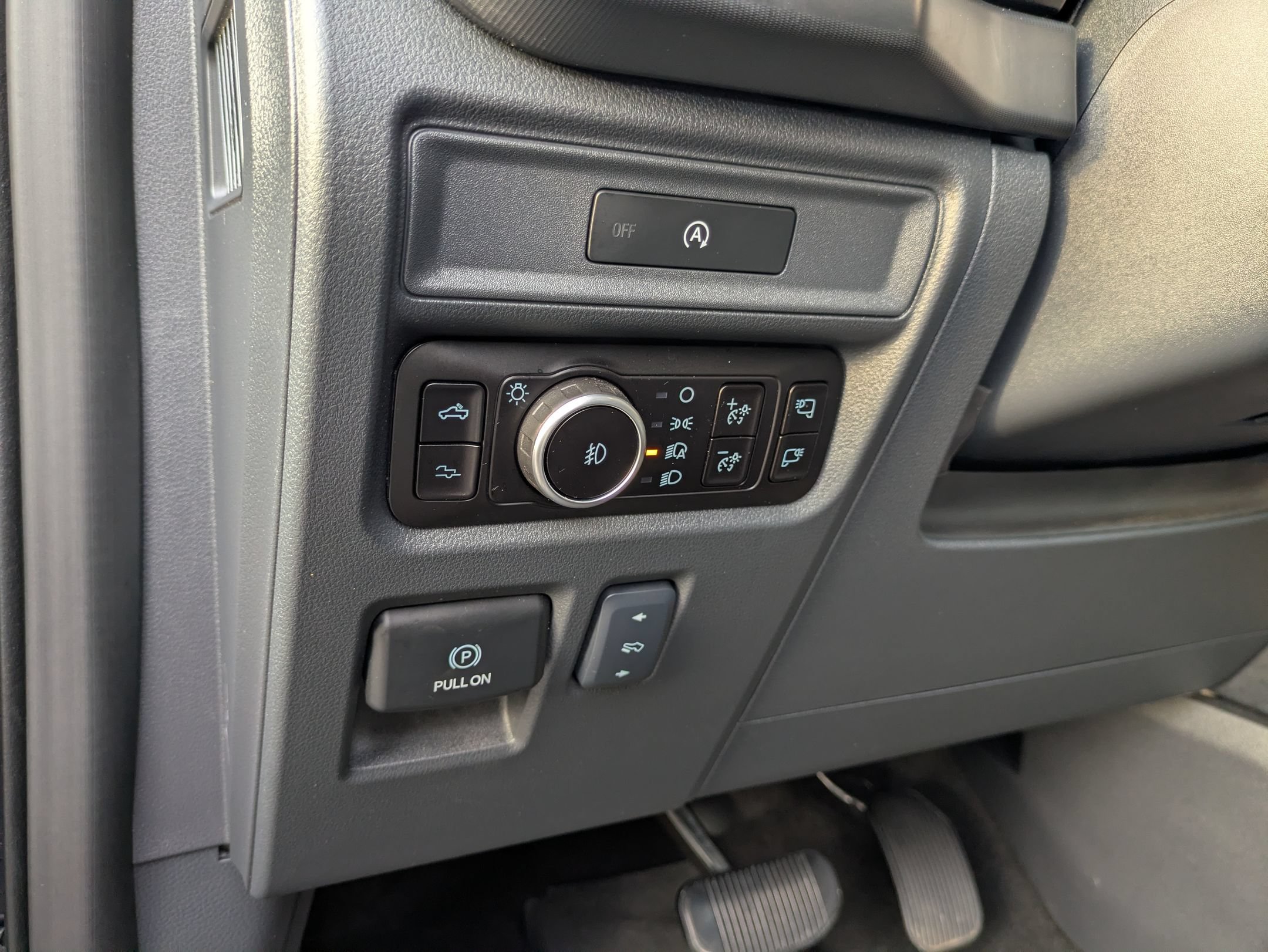 Certified 2025 Ford F150 Raptor AWD/4WD image 17