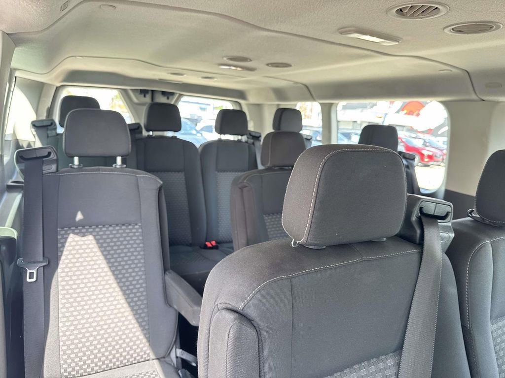 Certified 2022 Ford Transit 350 XLT RWD image 11