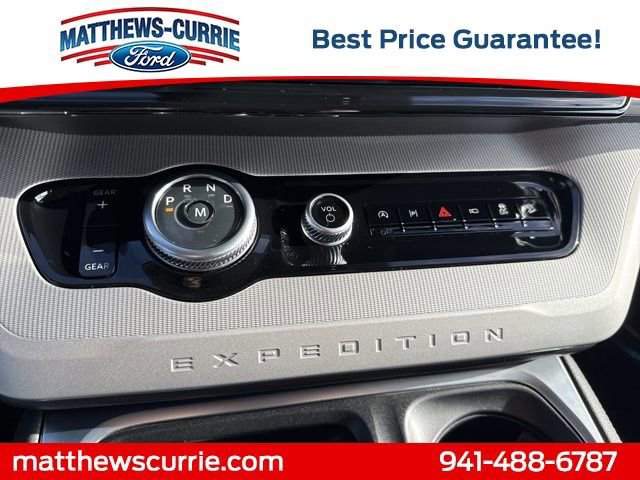 Certified 2025 Ford Expedition Active image 22