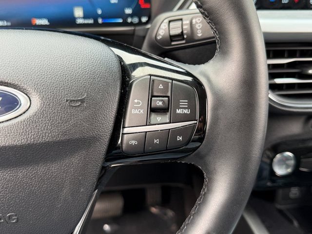 Certified 2025 Ford Escape Platinum w/ Premium Technology Package AWD/4WD image 32
