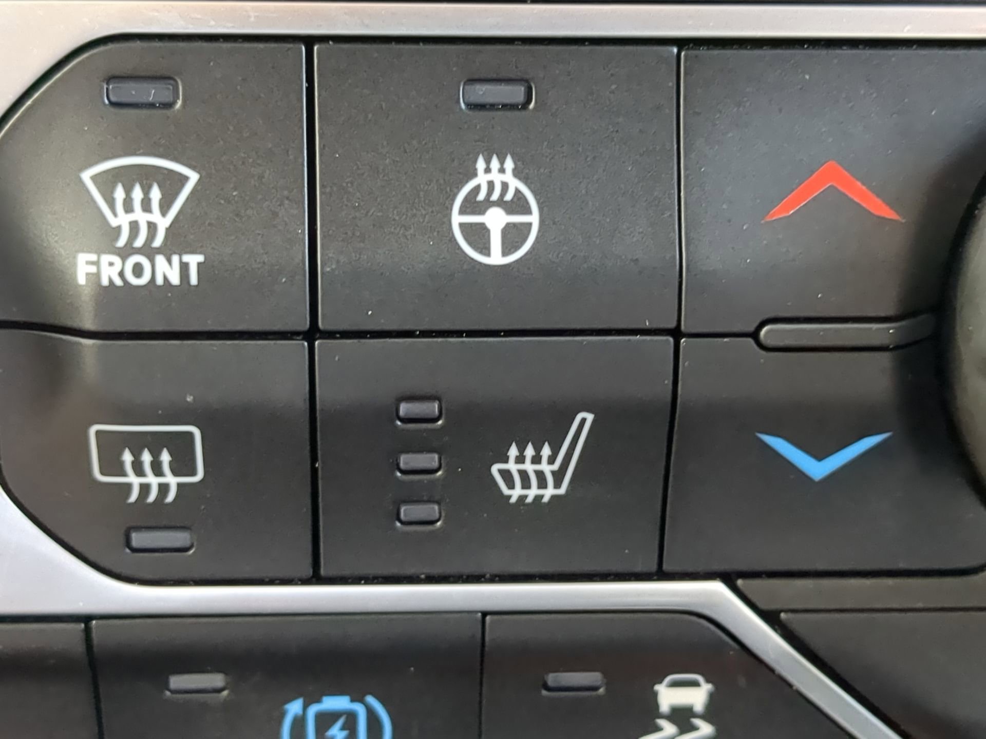 Used 2025 Jeep Wrangler Rubicon w/ Convenience Group image 53