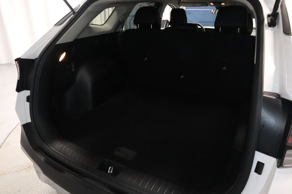 Used 2023 Kia Sportage EX image 16