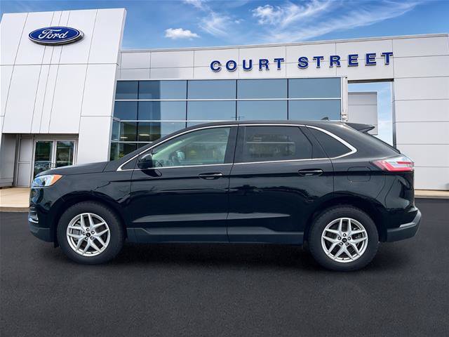 Certified 2024 Ford Edge SEL w/ Convenience Package AWD/4WD image 8