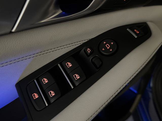 Used 2024 BMW X5 M60i AWD/4WD image 15