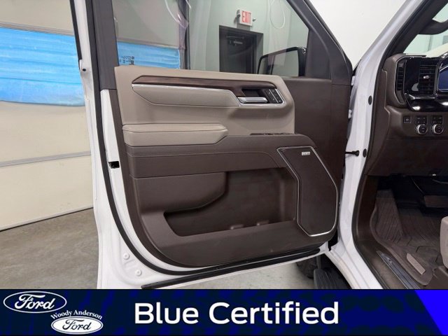 Used 2025 GMC Sierra 1500 SLT w/ SLT Premium Package AWD/4WD image 24