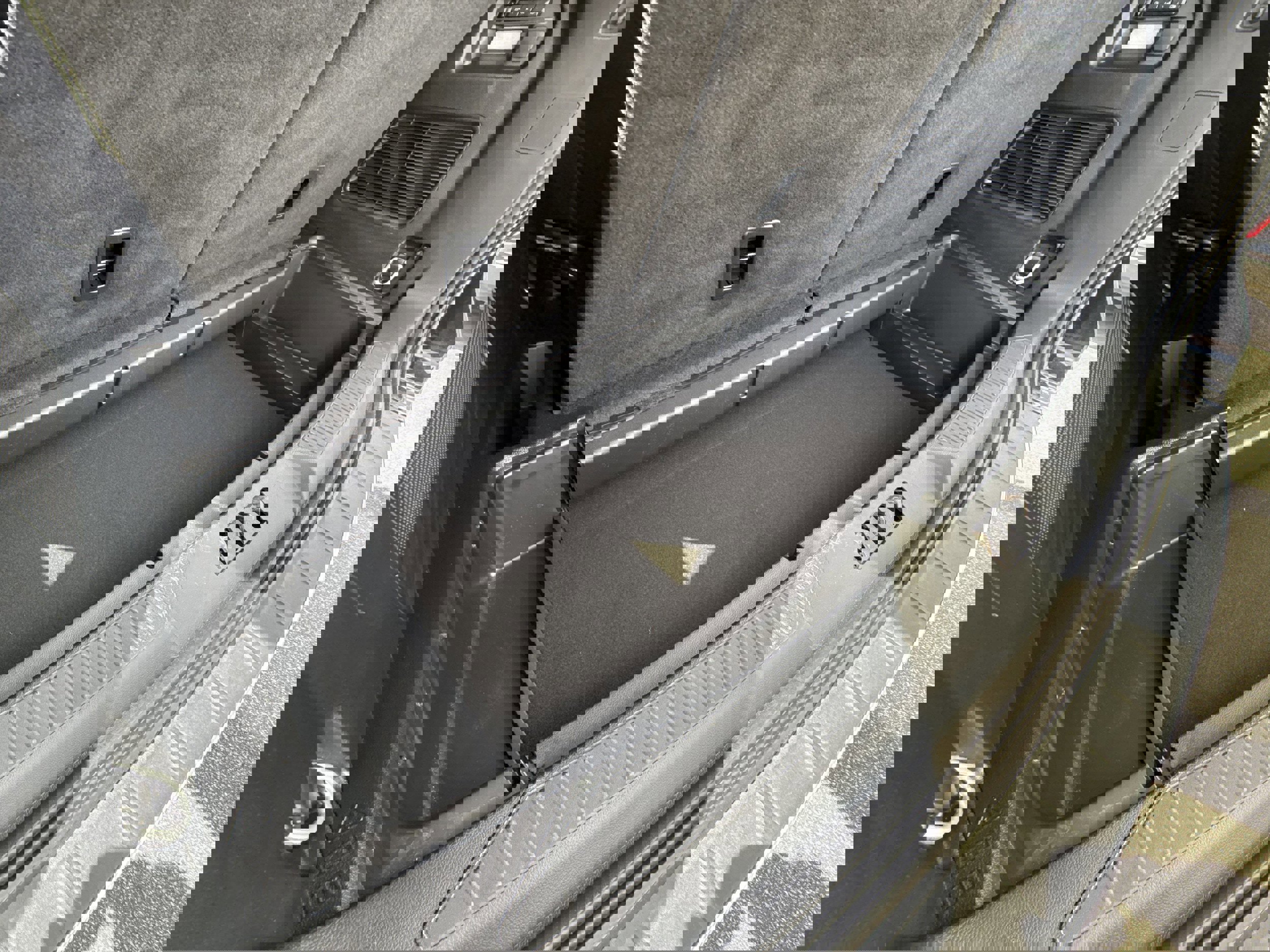 Certified 2023 Ford Explorer Limited w/ Limited Technology Package image 33