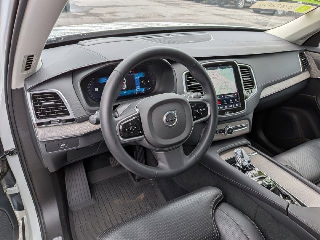 Used 2023 Volvo XC90 B6 Ultimate w/ Protection Package Premier AWD/4WD image 8