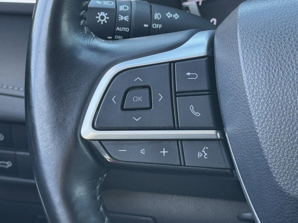 Used 2022 Toyota Highlander XLE image 23