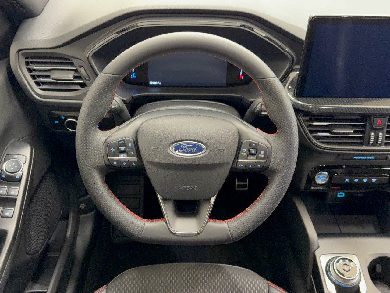 Certified 2023 Ford Escape ST-Line w/ Tech Pack #1 FWD image 10