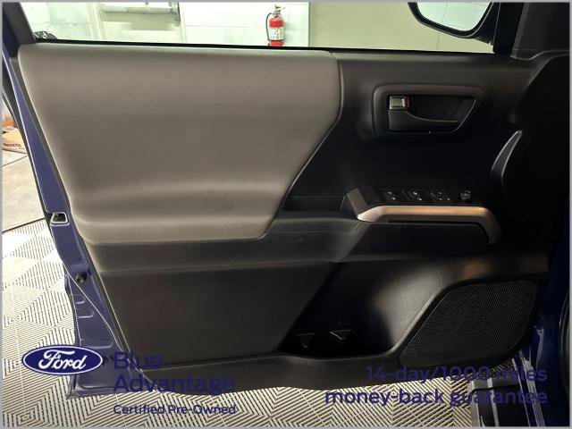 Used 2022 Toyota Tacoma SR5 w/ Technology Package RWD image 14
