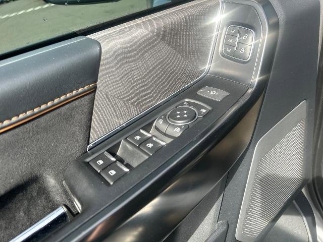 Certified 2021 Ford F150 Platinum w/ Equipment Group 701A High image 21