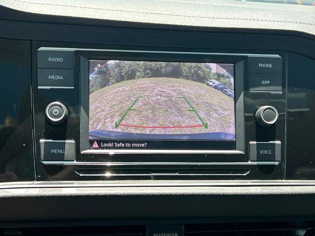 Used 2023 Volkswagen Jetta SE w/ Panoramic Sunroof Package FWD image 36