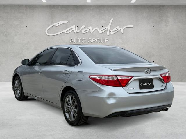 Used 2017 Toyota Camry SE image 14
