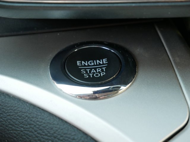 Certified 2022 Ford Explorer XLT w/ Equipment Group 202A image 24