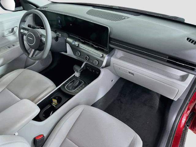 Used 2025 Hyundai Kona SE AWD/4WD image 32