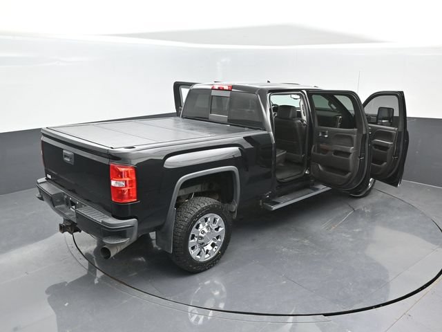 Used 2018 GMC Sierra 2500 Denali w/ Duramax Plus Package AWD/4WD image 27