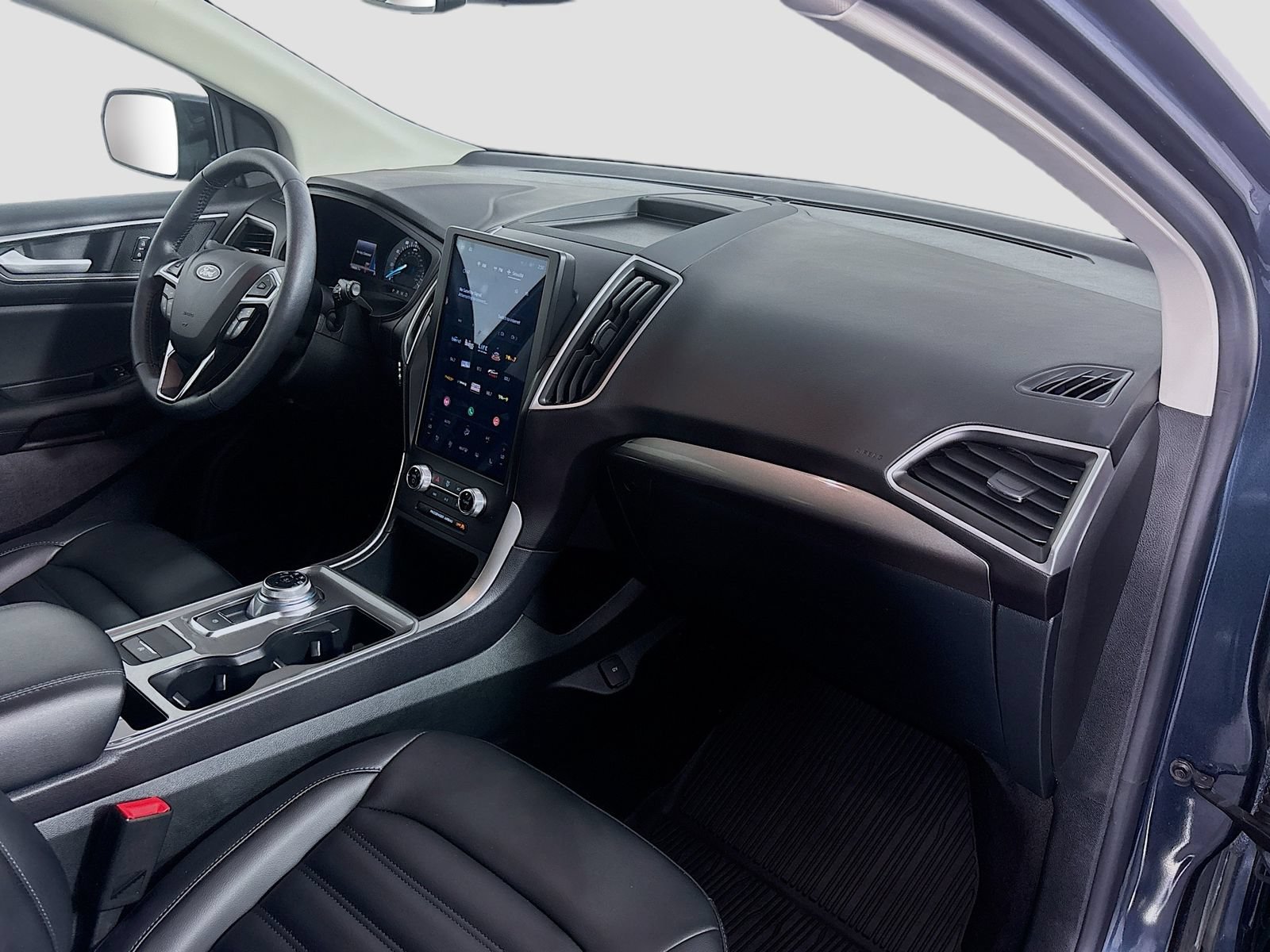 Certified 2024 Ford Edge SEL w/ Convenience Package AWD/4WD image 28