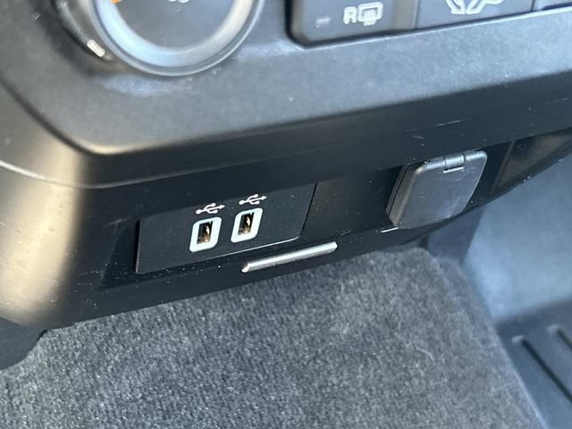 Certified 2018 Ford F150 XLT w/ Equipment Group 302A Luxury AWD/4WD image 36