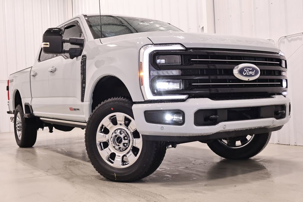 Certified 2025 Ford F250 Platinum w/ Tremor Off-Road Package AWD/4WD image 49