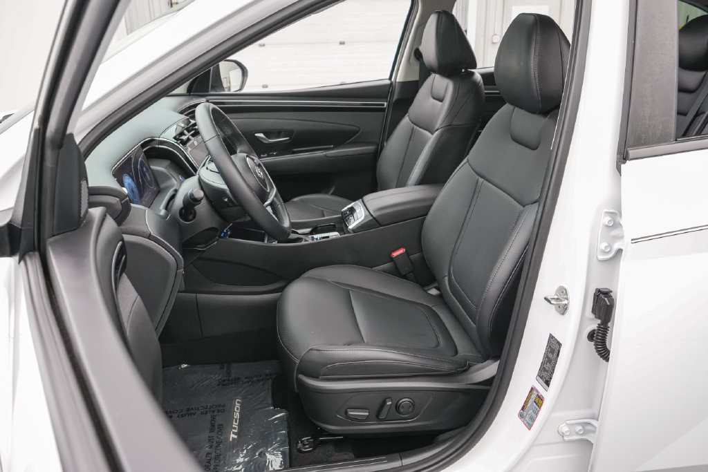 Used 2024 Hyundai Tucson SEL w/ Convenience Package AWD/4WD image 11