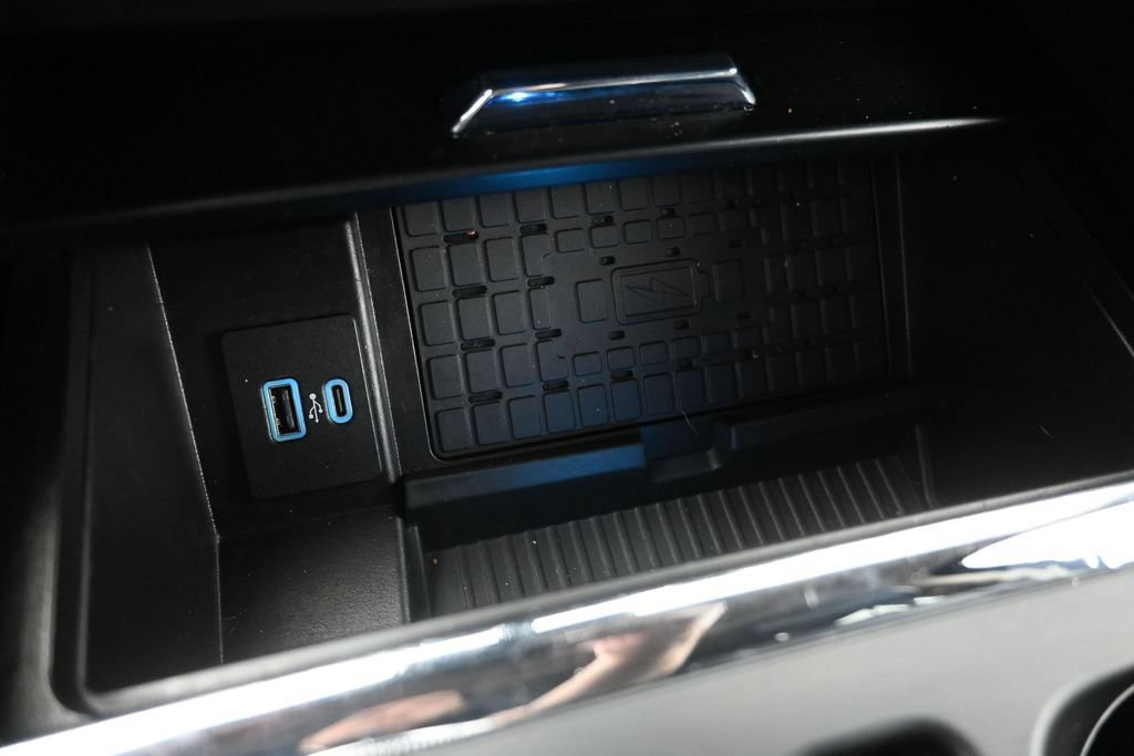 Certified 2024 Ford Expedition Max XLT RWD image 29