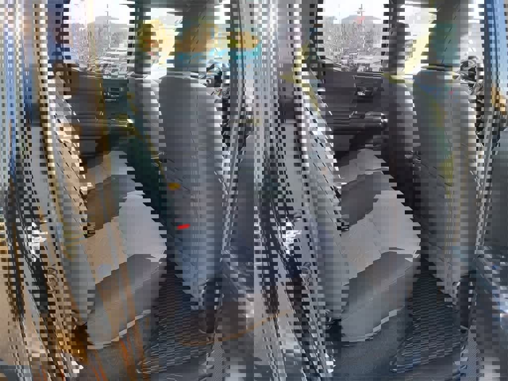 Used 2020 Toyota Tacoma TRD Sport image 14