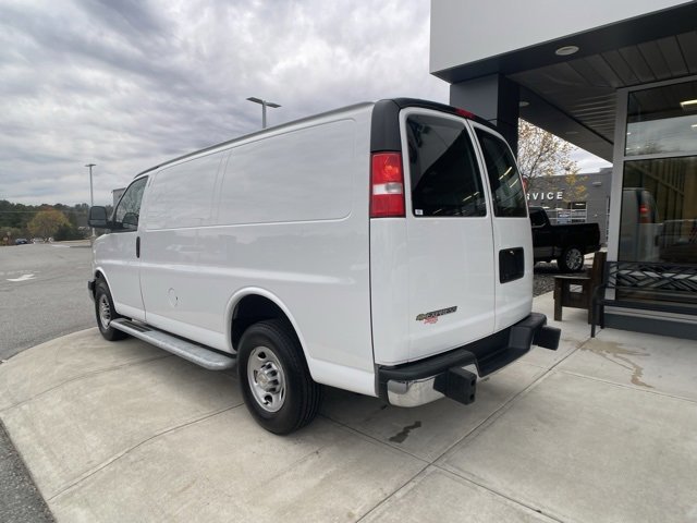Used 2024 Chevrolet Express 2500 Work Van w/ Driver Convenience Package image 3