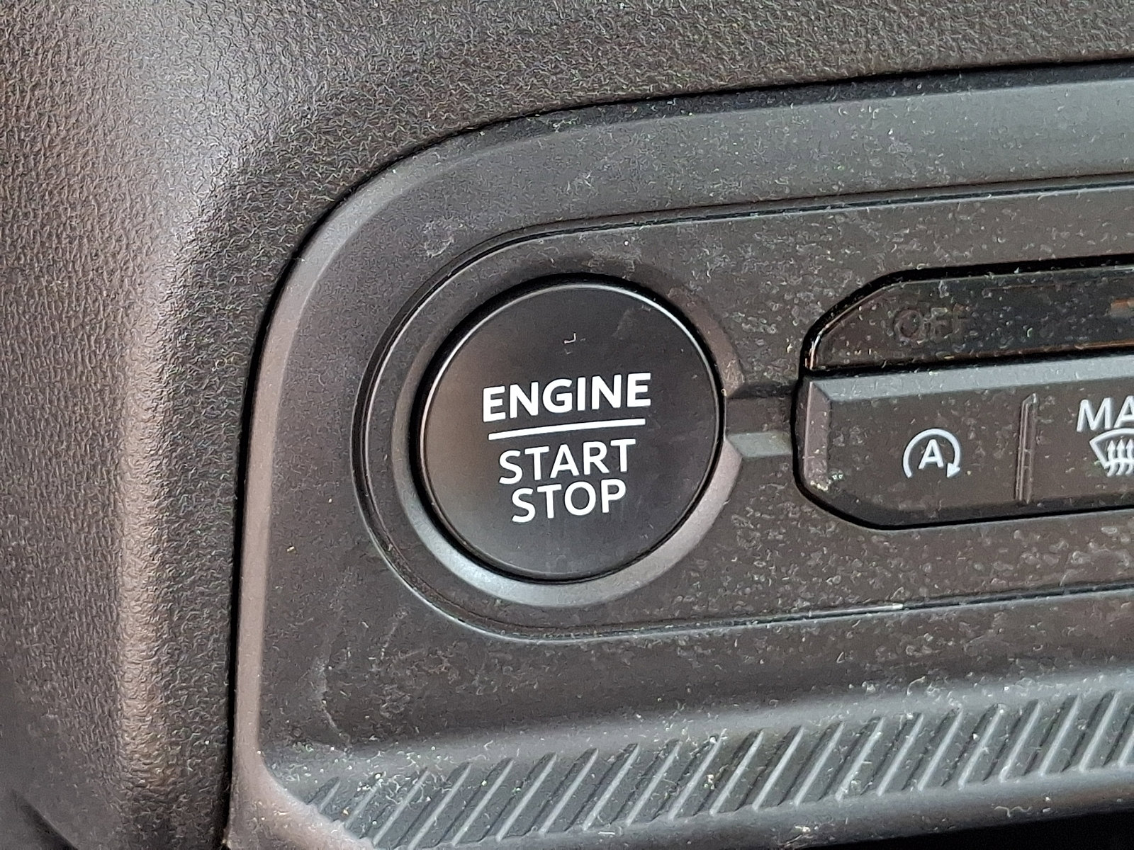 Certified 2025 Ford Bronco Sport Outer Banks w/ Outer Banks Tech Package+ AWD/4WD image 27