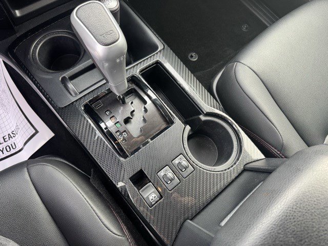 Used 2024 Toyota 4Runner TRD Off-Road Premium image 24