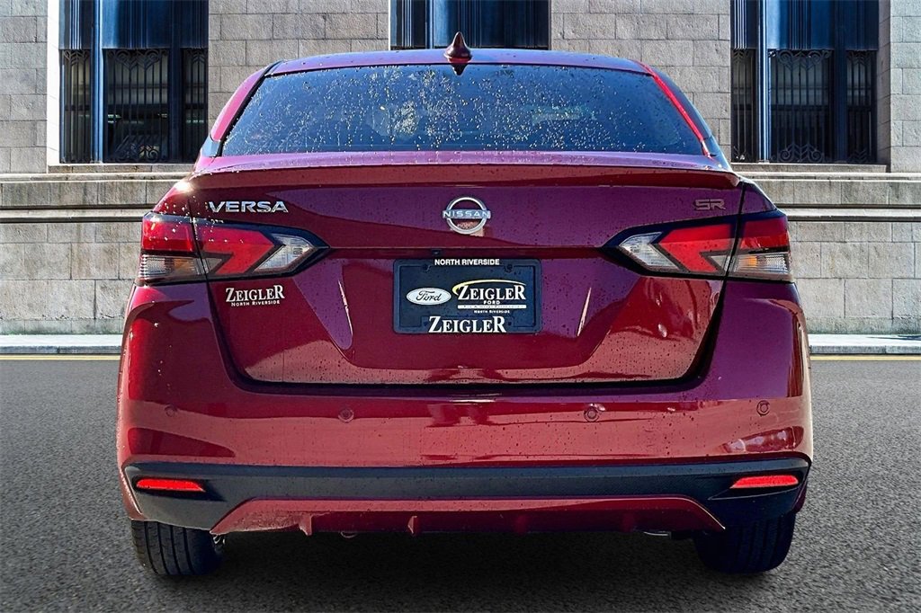 Used 2024 Nissan Versa SR w/ Trunk Package image 4