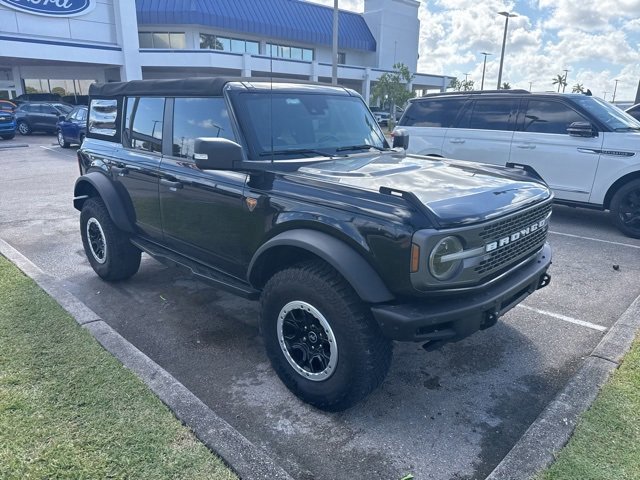 Certified 2021 Ford Bronco Badlands image 3
