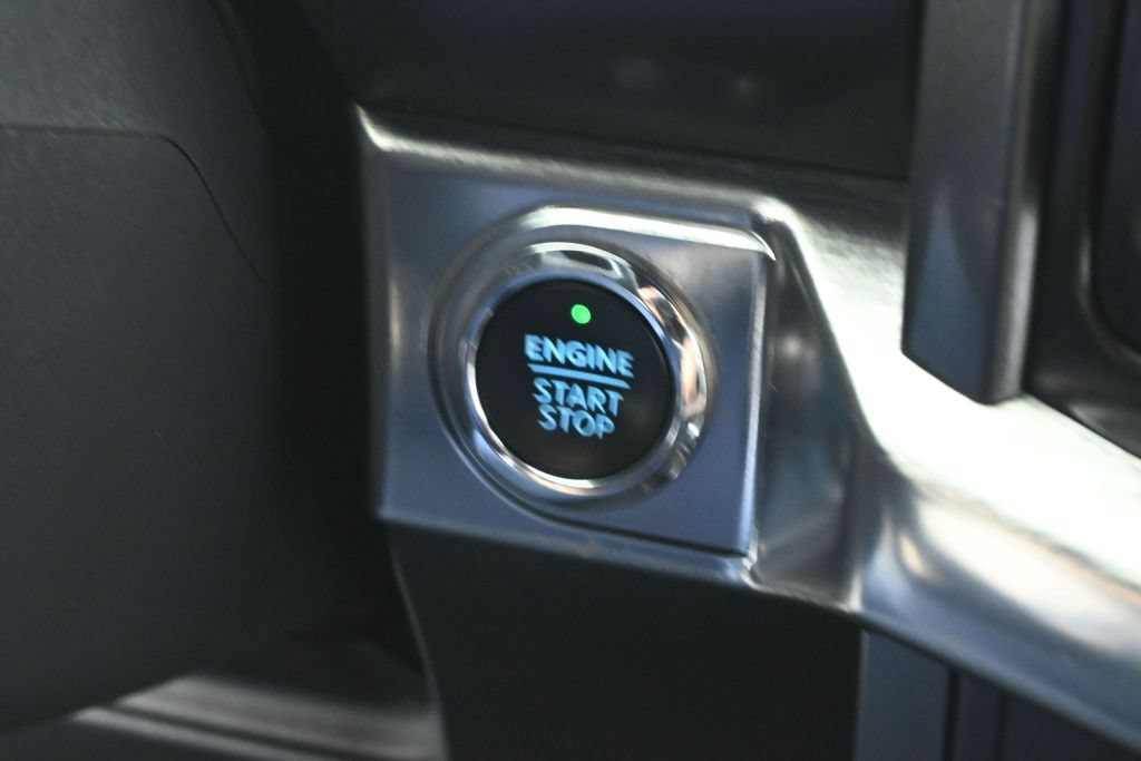 Certified 2023 Ford F150 Lariat AWD/4WD image 13