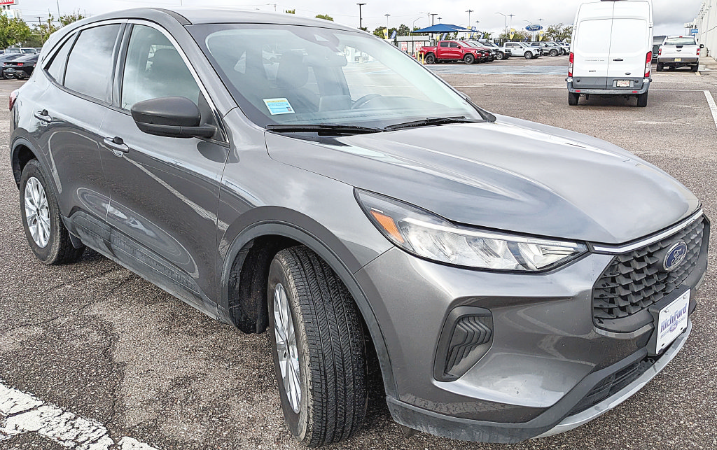 Certified 2024 Ford Escape Active FWD image 1